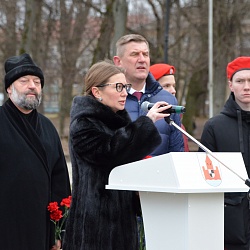 Торжественный митинг «Мы помним твой подвиг, советский солдат!», посвященный Дню защитника Отечества, состоялся  в Советске 23 февраля у мемориального комплекса «Танк»