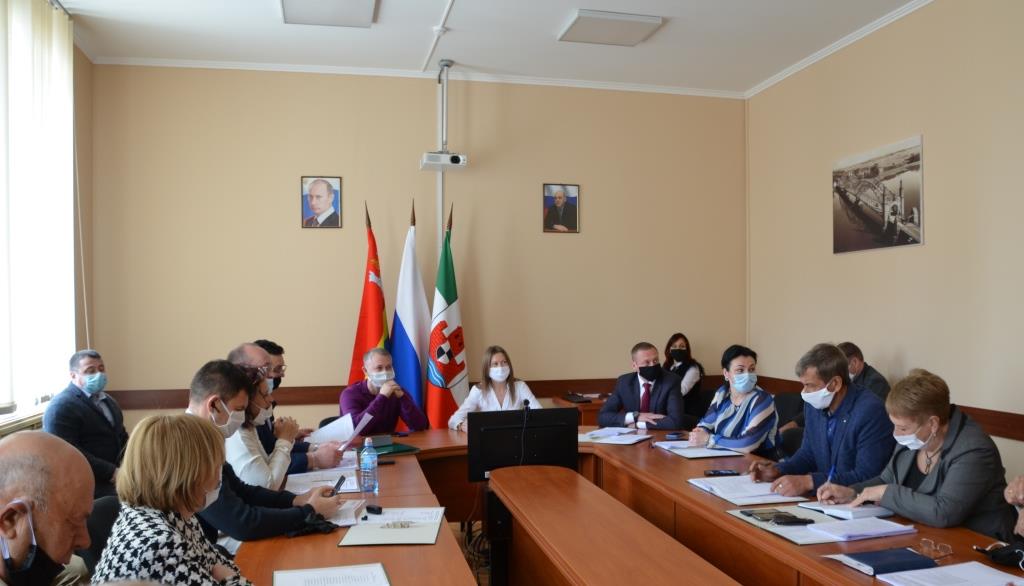 Руководители МУПов представили Совету отчёты о деятельности за 2019 год